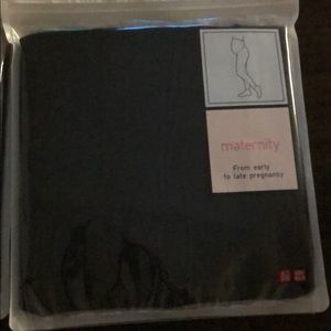 Uniqlo Maternity Leggings